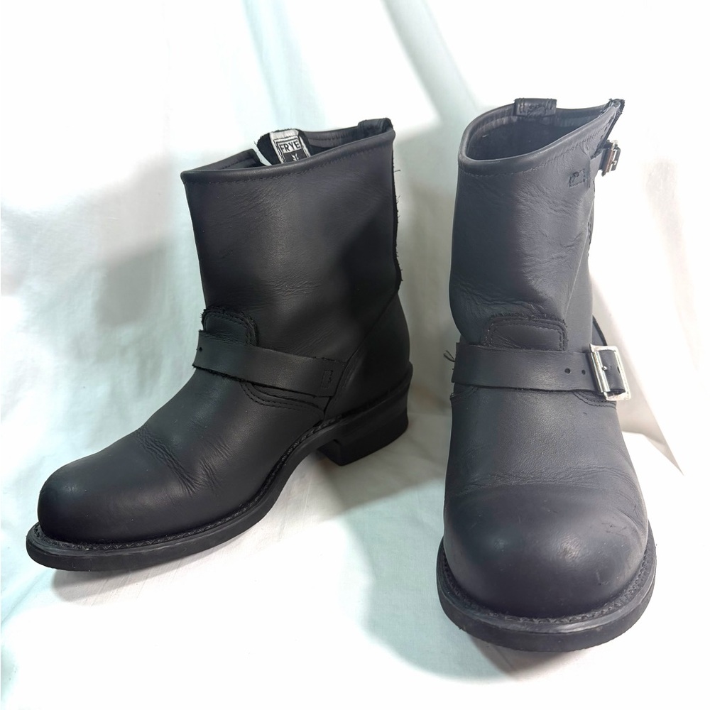 Women's 8.5 M FRYE 701 Leather Engineer Short Boots Black Moto Biker Buckle - Picture 2 of 13